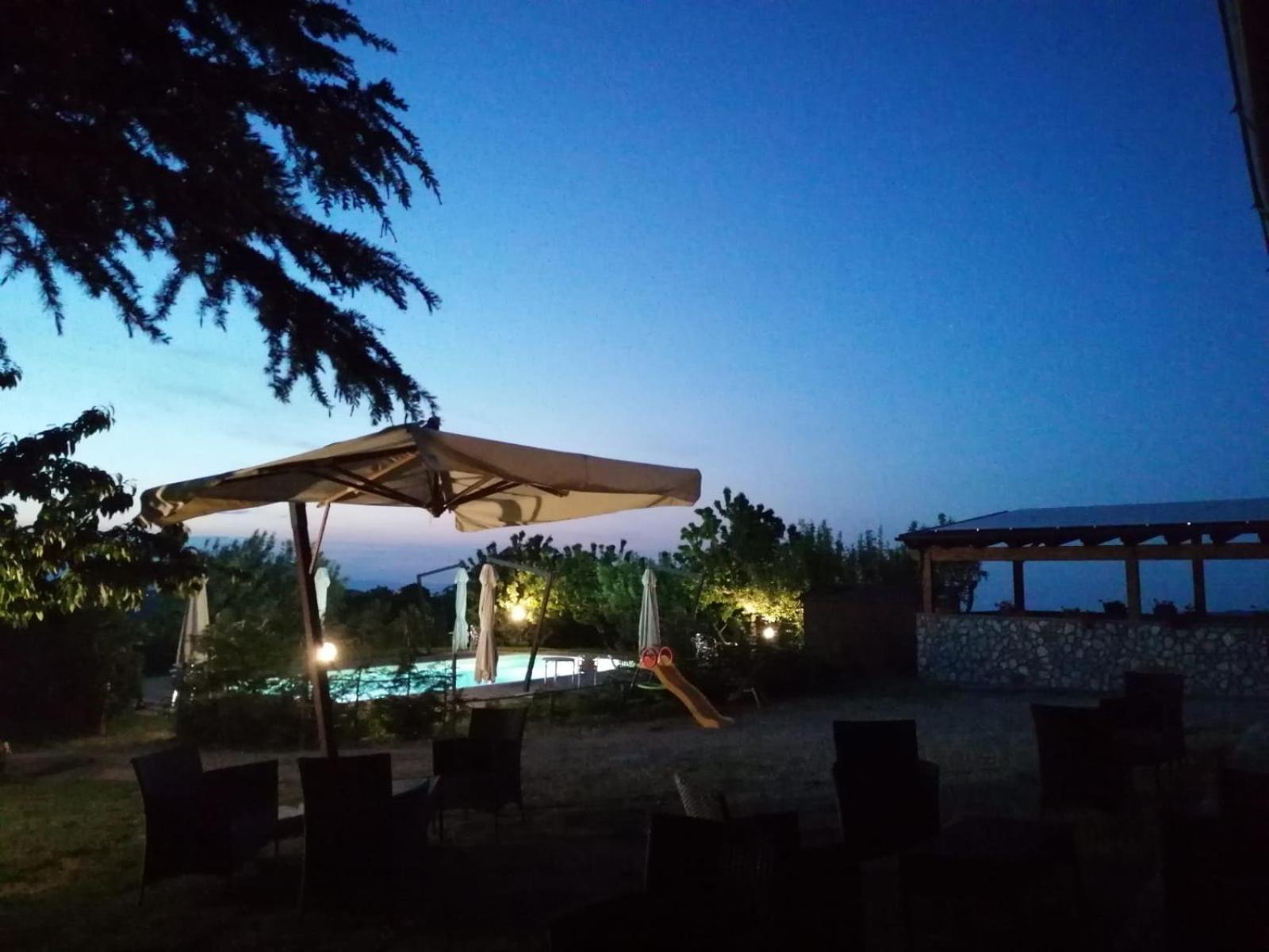 La Locanda Del Poeta Acri Ngoại thất bức ảnh