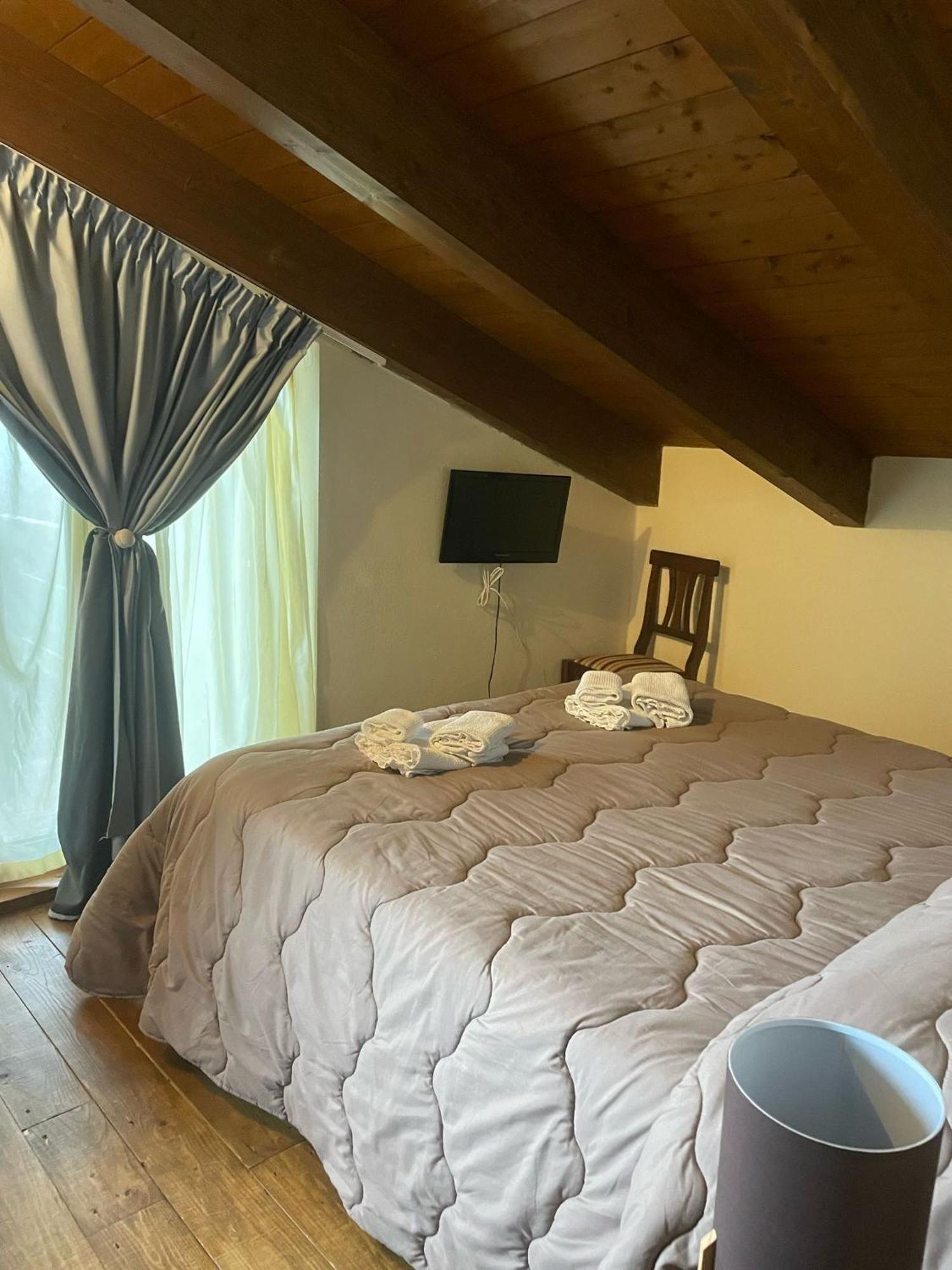 La Locanda Del Poeta Acri Ngoại thất bức ảnh